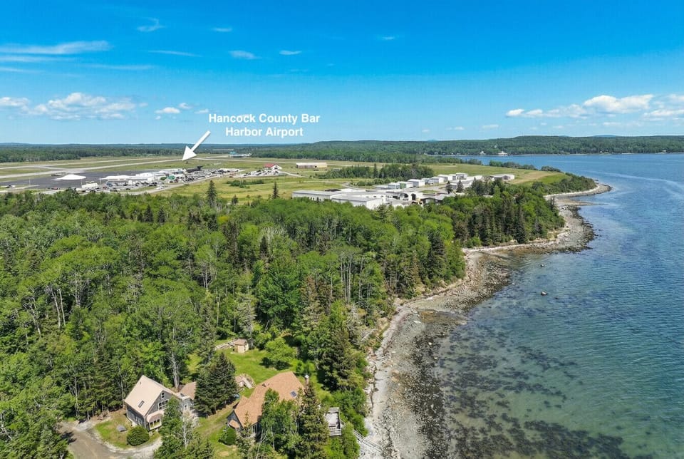 Located close to Hancock Airport