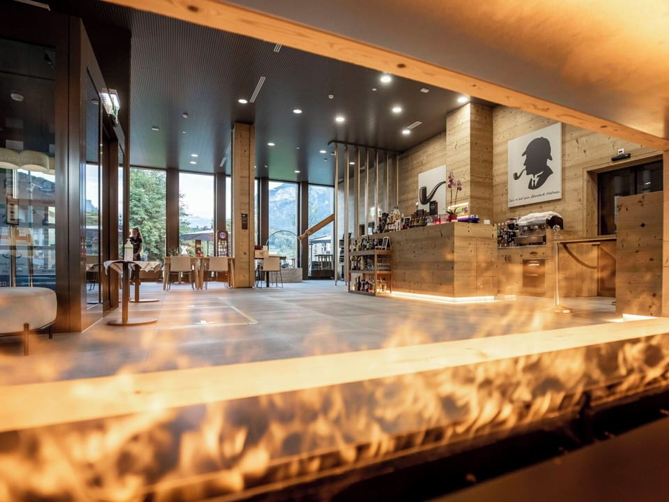 Wood, Flooring, Interior Design, Ceiling, Floor, Lighting, Glass, Light Fixture, Lobby, Wood Stain