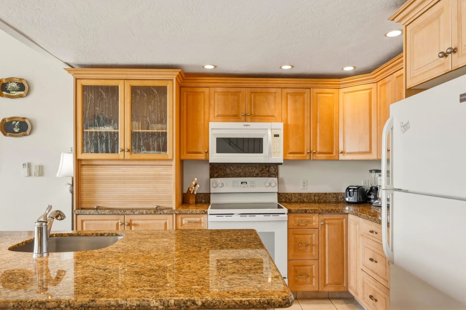 Indoors, Kitchen, Appliance, Microwave, Oven