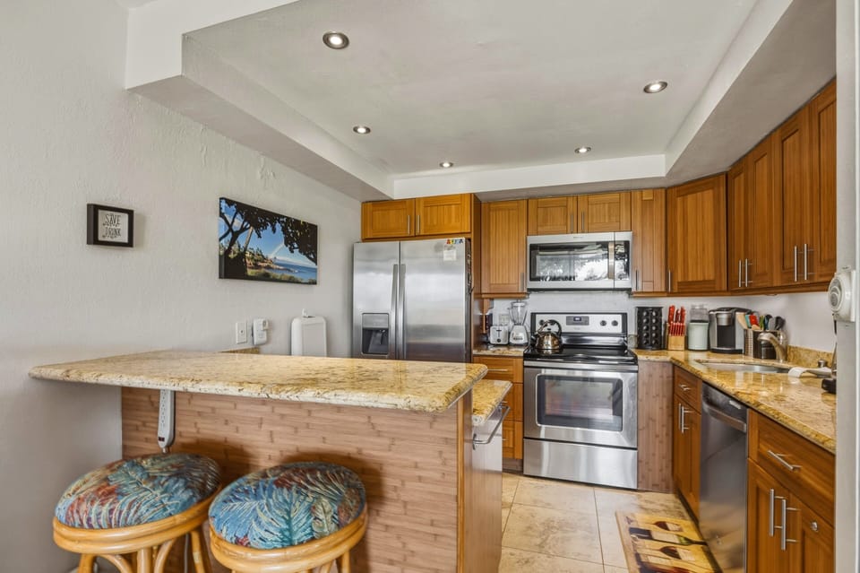 Indoors, Kitchen, Appliance, Microwave, Oven