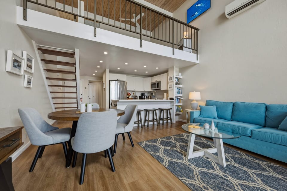 Architecture, Building, Furniture, Indoors, Living Room