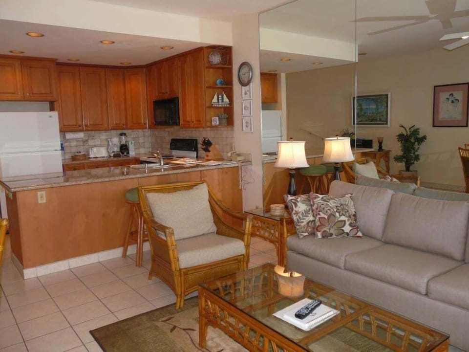 Building, Furniture, Indoors, Living Room, Couch