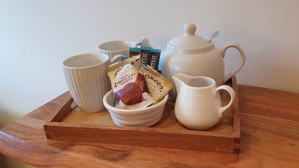 20 GG - Tea Set