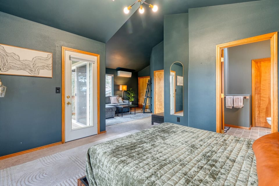 Upstairs bedroom and living area