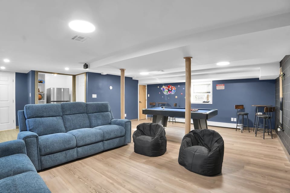 Game room