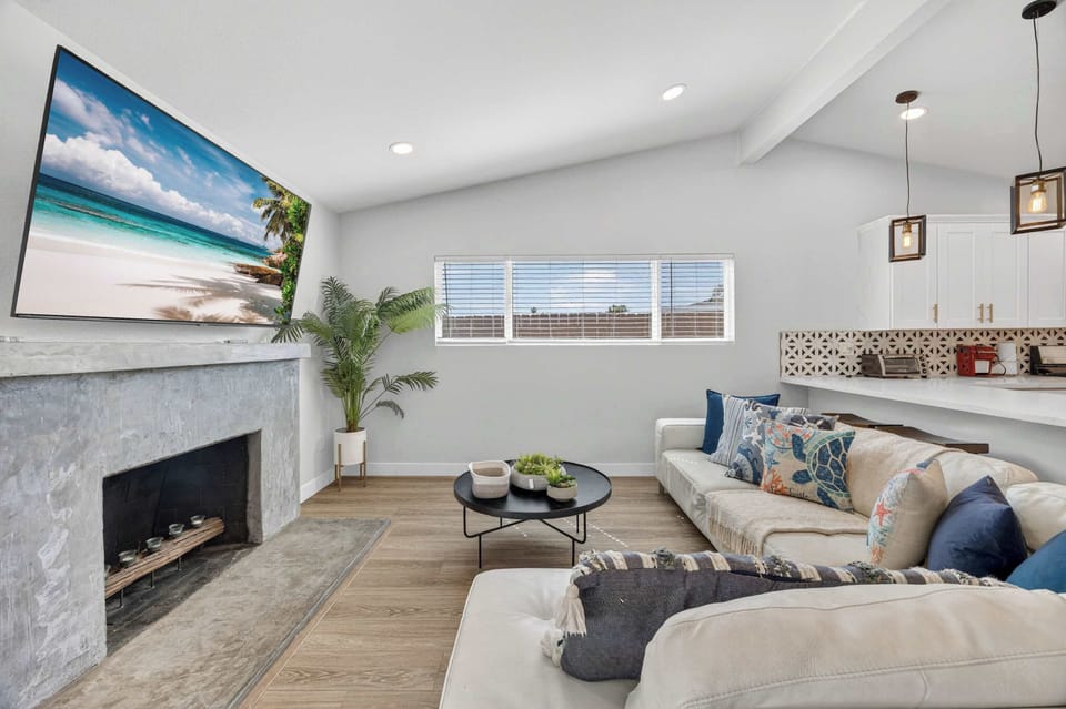 Spacious and stylish for your San Diego stay ☀️
