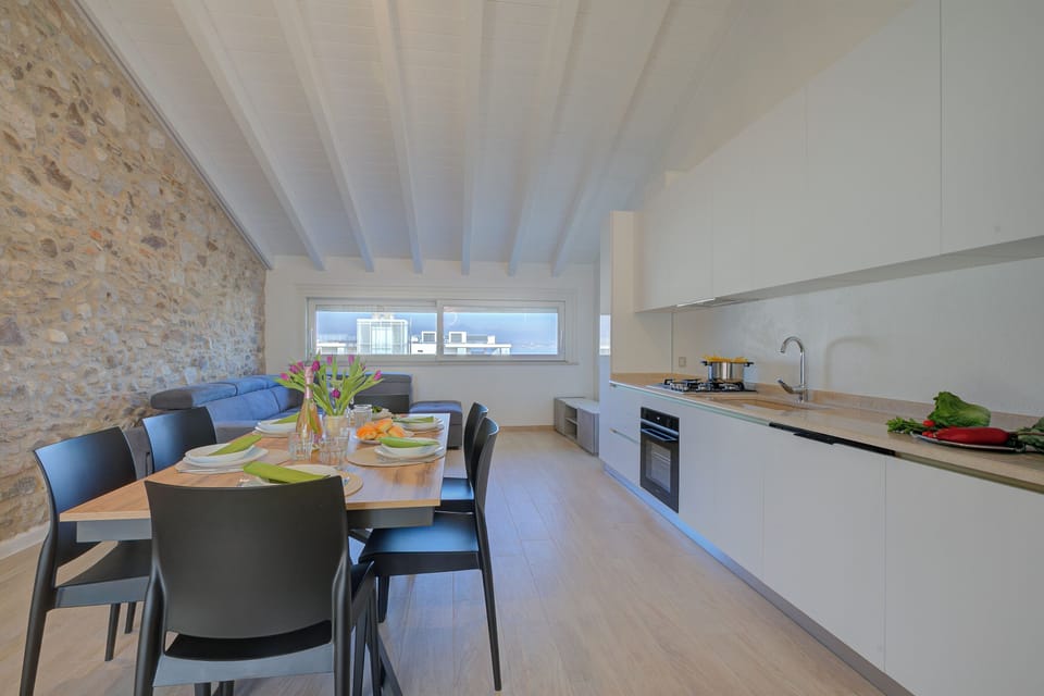 Kitchen and dining area