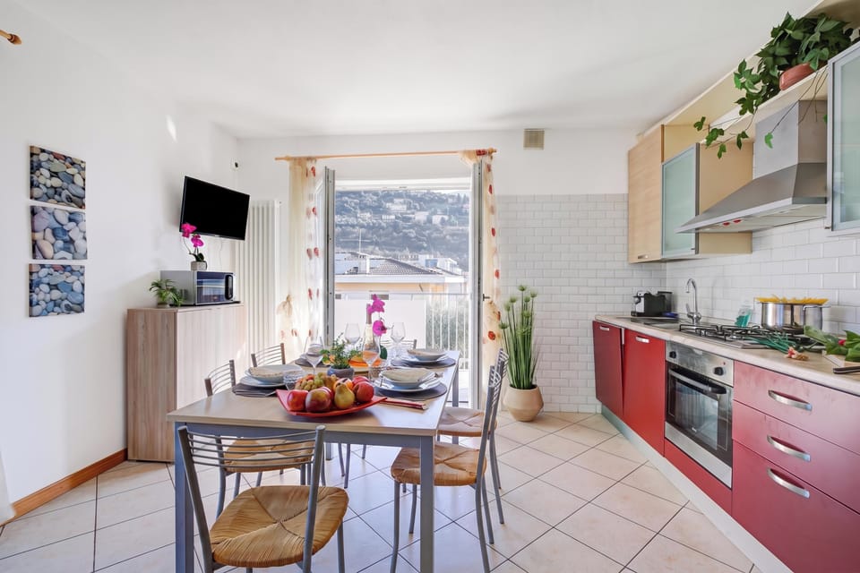 Kitchen and dining area