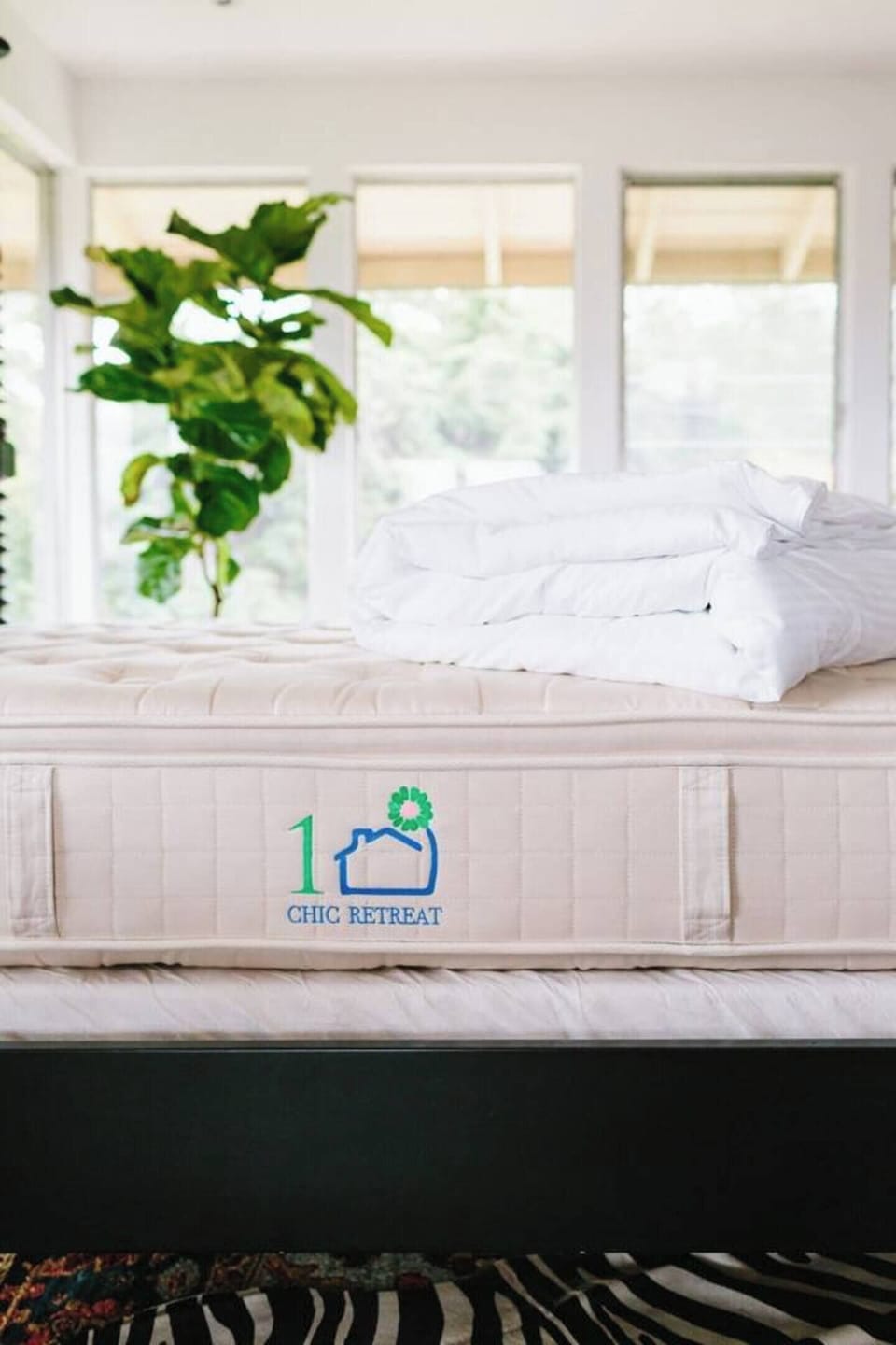 Luxurious brand new, custom designed King mattress!  In fact, after such a great nights sleep, often guests want to know where to buy one.  Organic cotton, wool, and latex, comfortable and breathable. 
