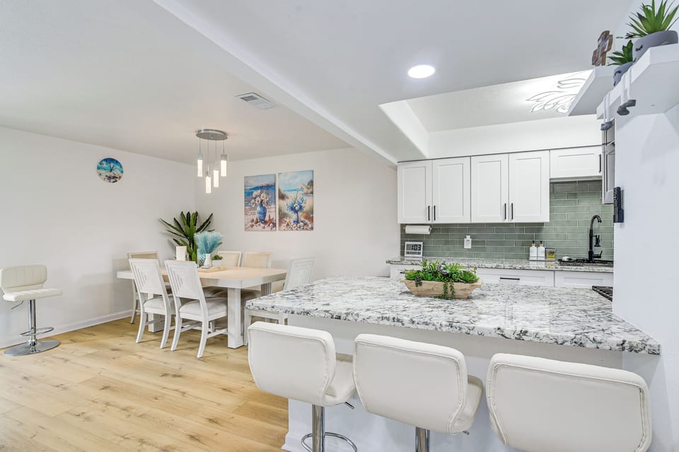 Kitchen | 1st Floor