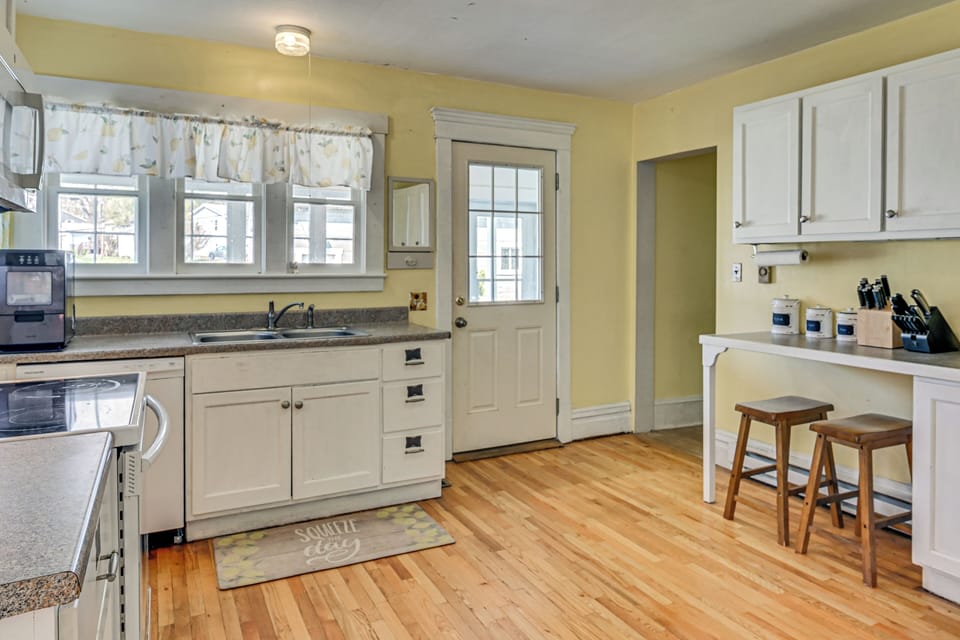 Kitchen | 1st Floor