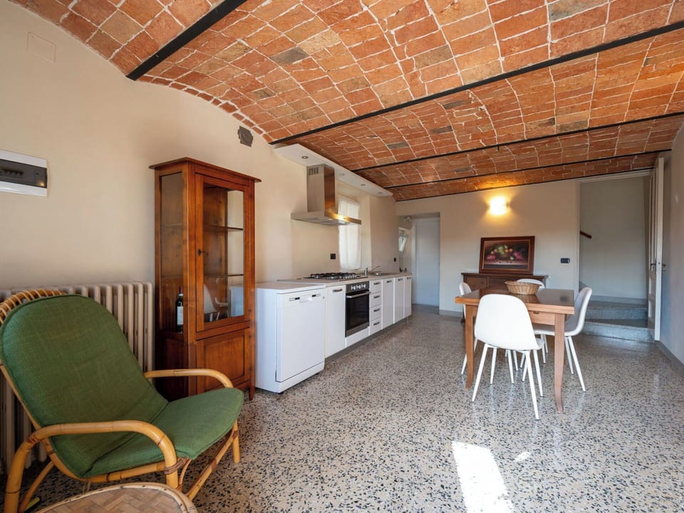 Residential Area, Home, House, Door, Apartment, Suburb, Balcony, Courtyard, Yard, Driveway