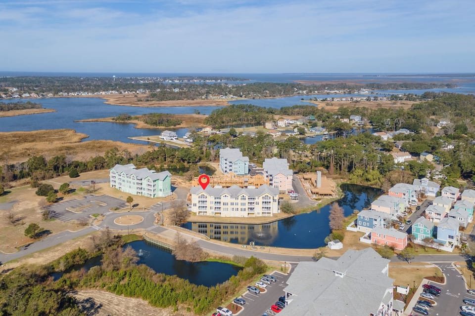 Hamilton Cay - Hamilton Cay is a quiet, family focused community.