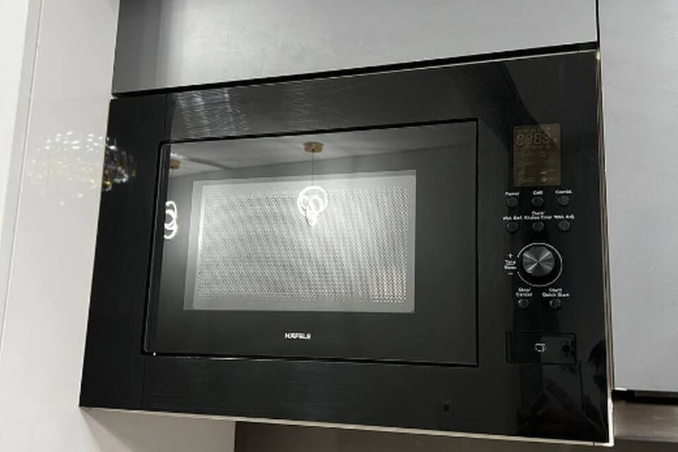 Microwave
