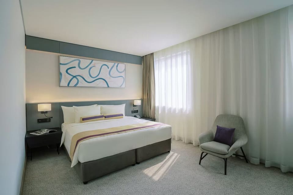 Bedroom. Interior and views may vary based on location and availability.