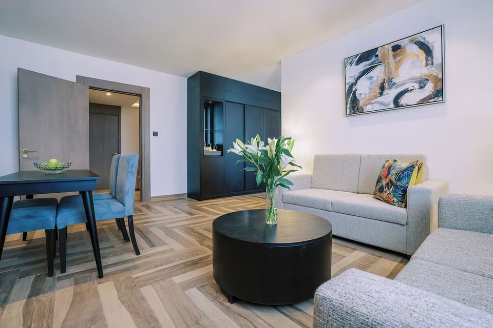 Living and dining area