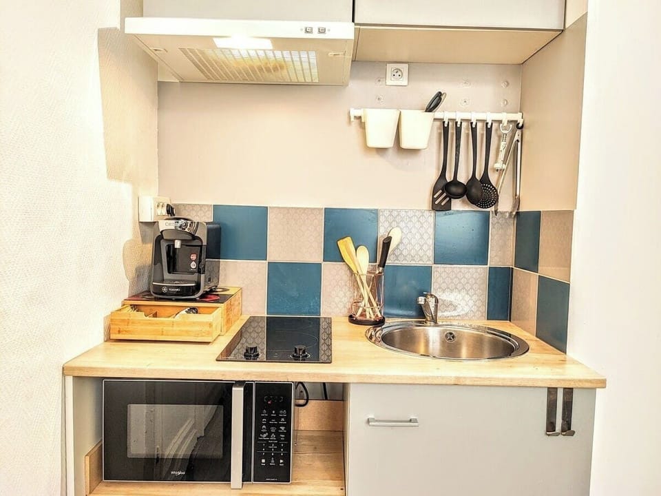 Kitchenette complète et équipée