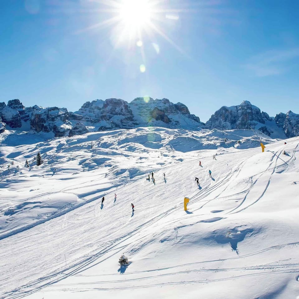 Snow and ski sports