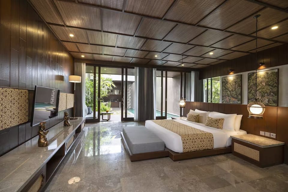 Bedroom. Interior and views may vary based on location and availability