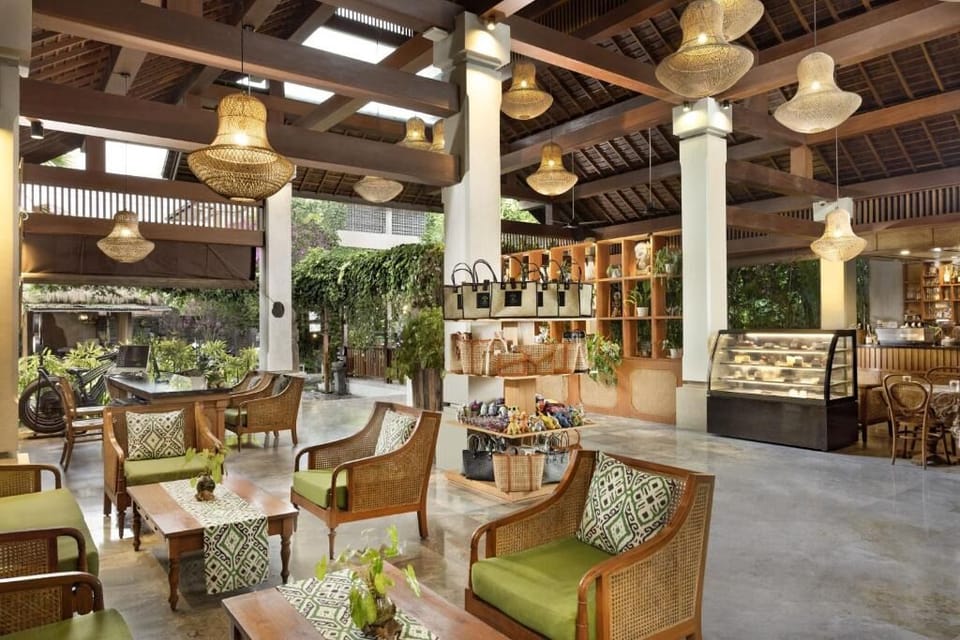 Lounge Area