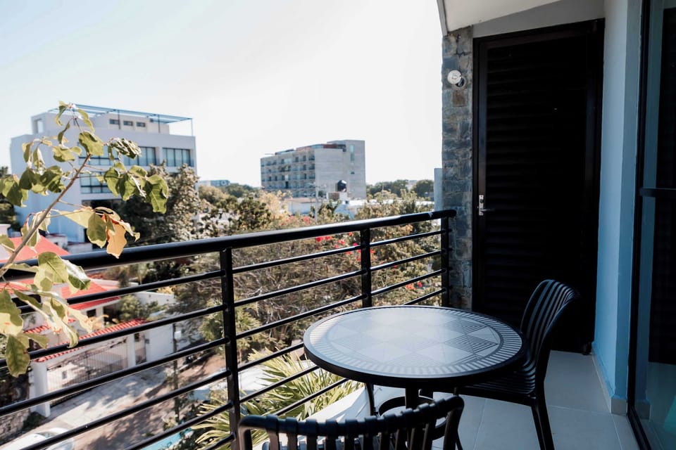 Balcón privado con vista a la ciudad 