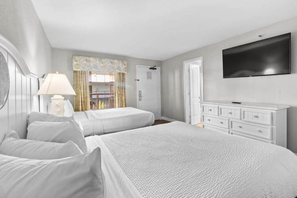 Bedroom. Interior and views may vary based on location and availability.