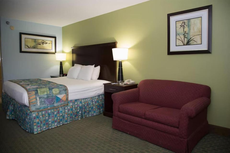 Bedroom. Interior and views may vary based on location and availability.