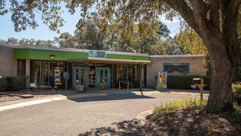 Plan family outings with nearby museums and kid-friendly attractions.