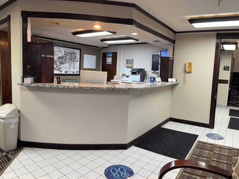 Check in smoothly at a bright, easy-to-find front desk.