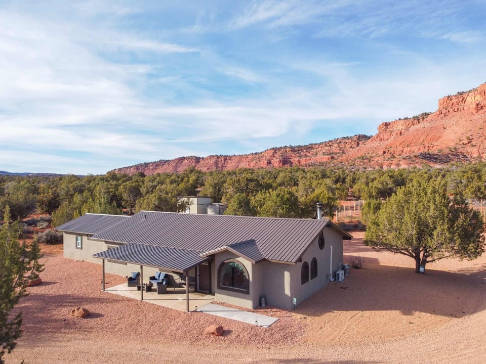 Panoramic views surround you on this little slice of heaven.