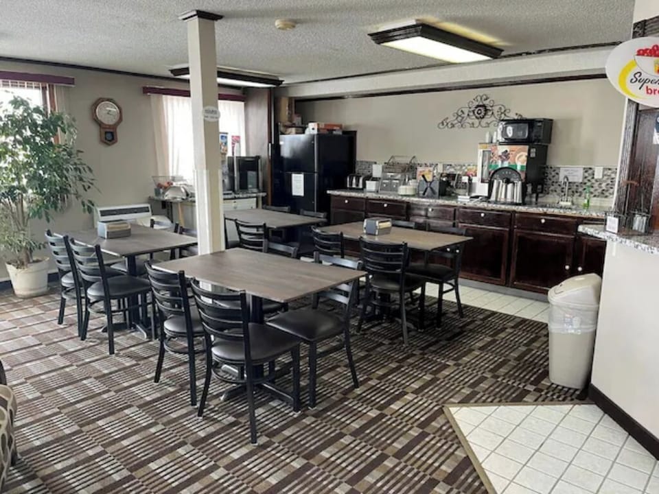 Start mornings with a relaxed breakfast in comfortable seating.