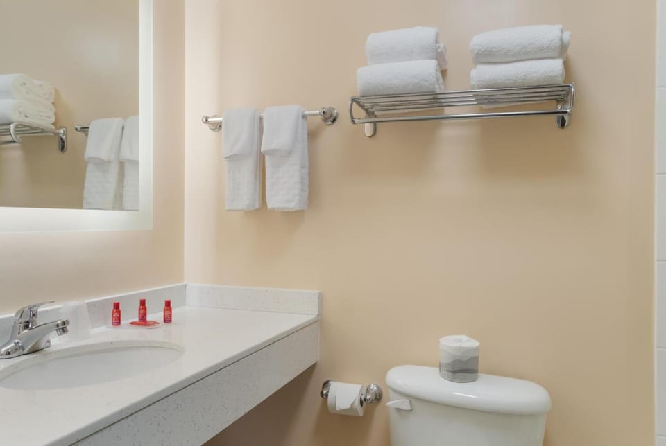 Refresh easily with bright vanity space and fresh towels.