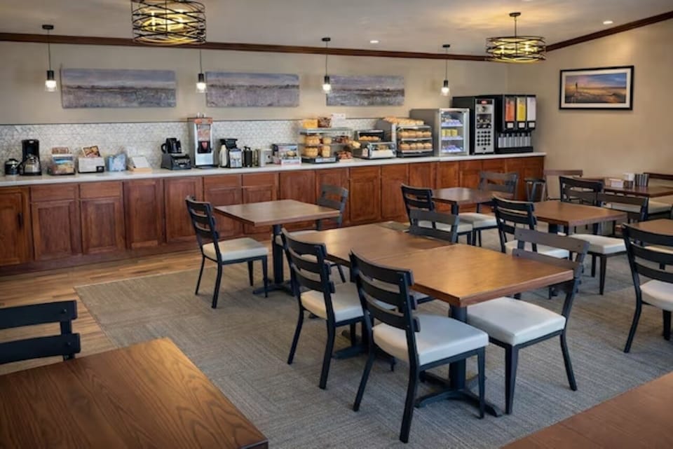 Start mornings with a hearty breakfast in a bright dining room.