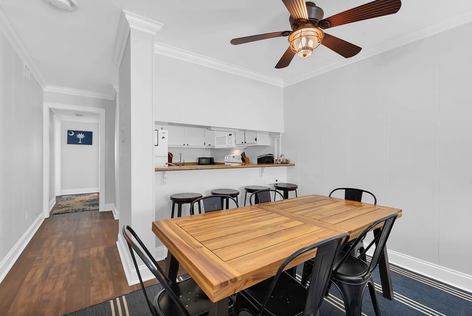 Dining for 6. Passthrough kitchen allows everyone to be together.