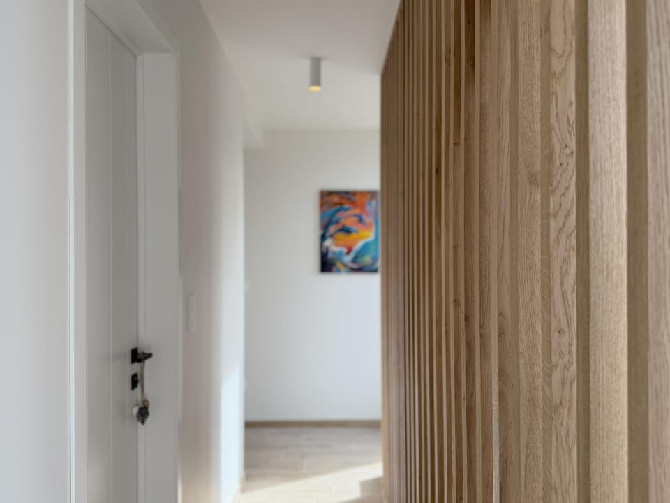 Entrance / Reception