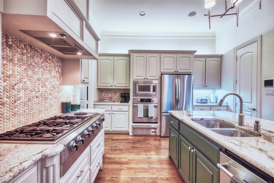 13 Kitchen