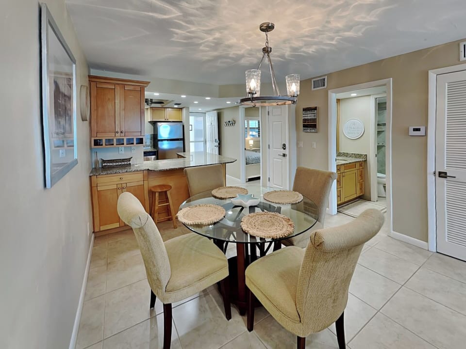 Dining Area to Kitchen - Open + Welcoming Space