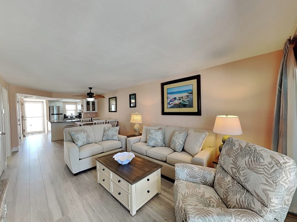 Living Room Connecting to Dining Area