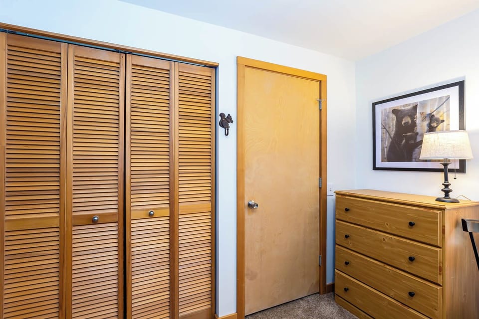 Bunk Room - Main Level