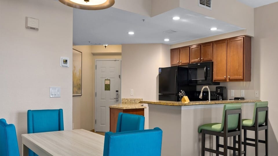 kitchen image