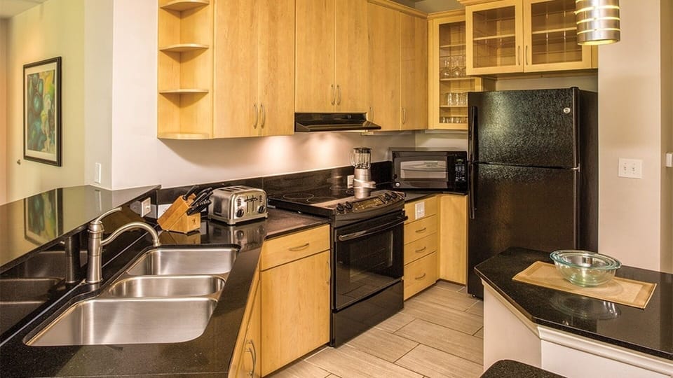 kitchen image
