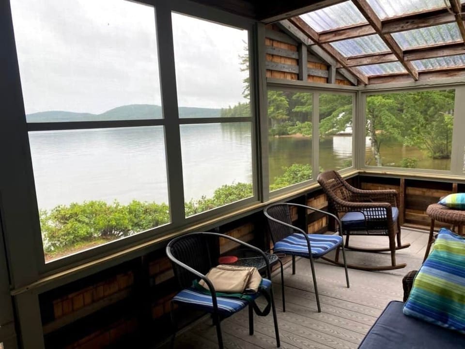 Maincamp porch
