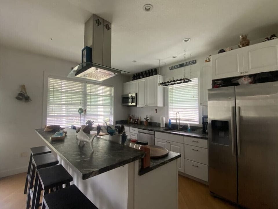 Kitchen | Granite Counters & Island | Stainless Appliances