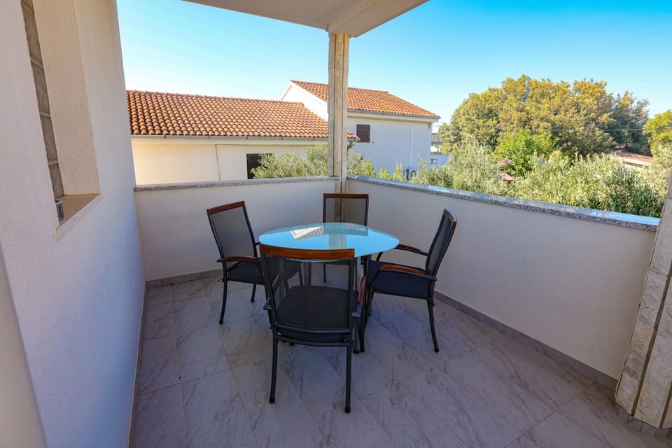 Terrace 2