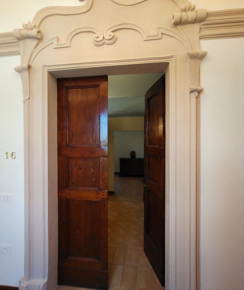 Entrance / Reception