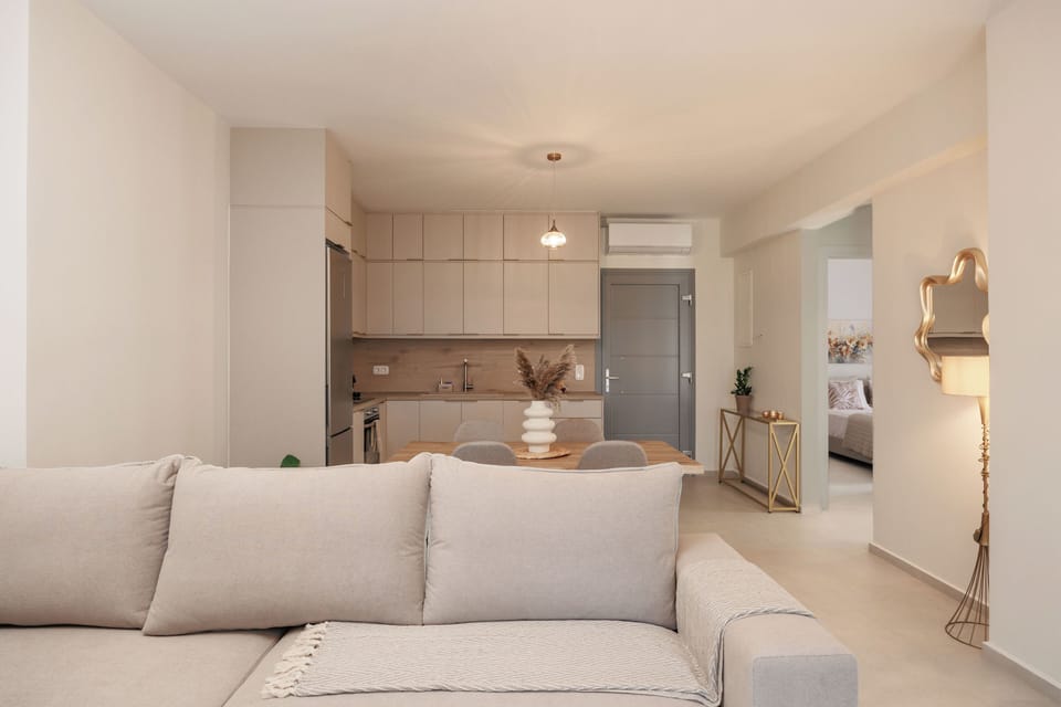 Open kitchen lounge area