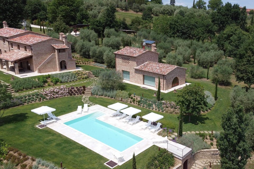 Estate, Shrub, Garden, Home, Swimming Pool, Landscaping, Farmhouse, Villa, Resort, Backyard