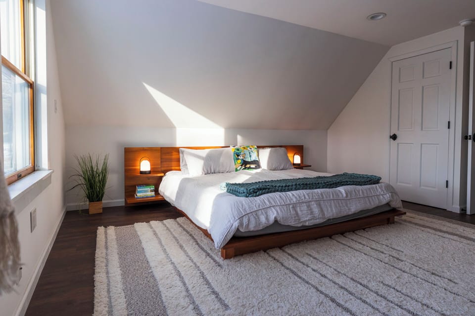 A cozy, inviting space for relaxation and quiet moments.