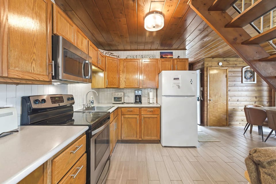 From beach snacks to family dinners, everything you need is within reach.