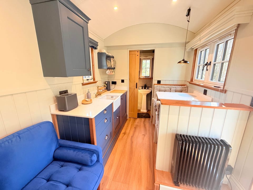 Bluebell Wood Shepherds Hut Living Area